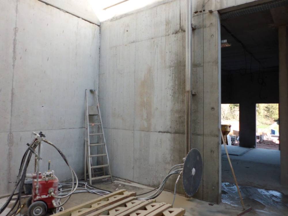 Découpe de béton sur chantier